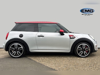 Used MINI Hatch 2017 for sale - 77541044: Photo