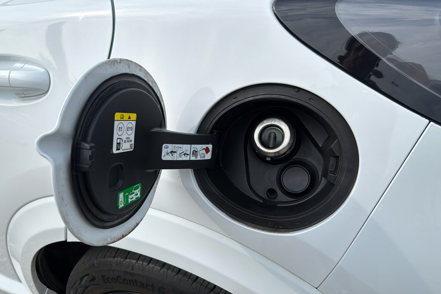 Vehicle 33