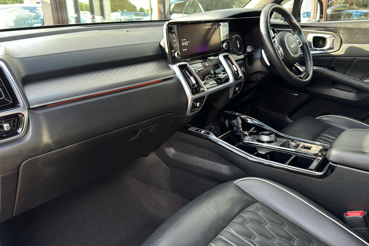 Used Kia Sorento 2023 for sale - 76718617: Photo 11