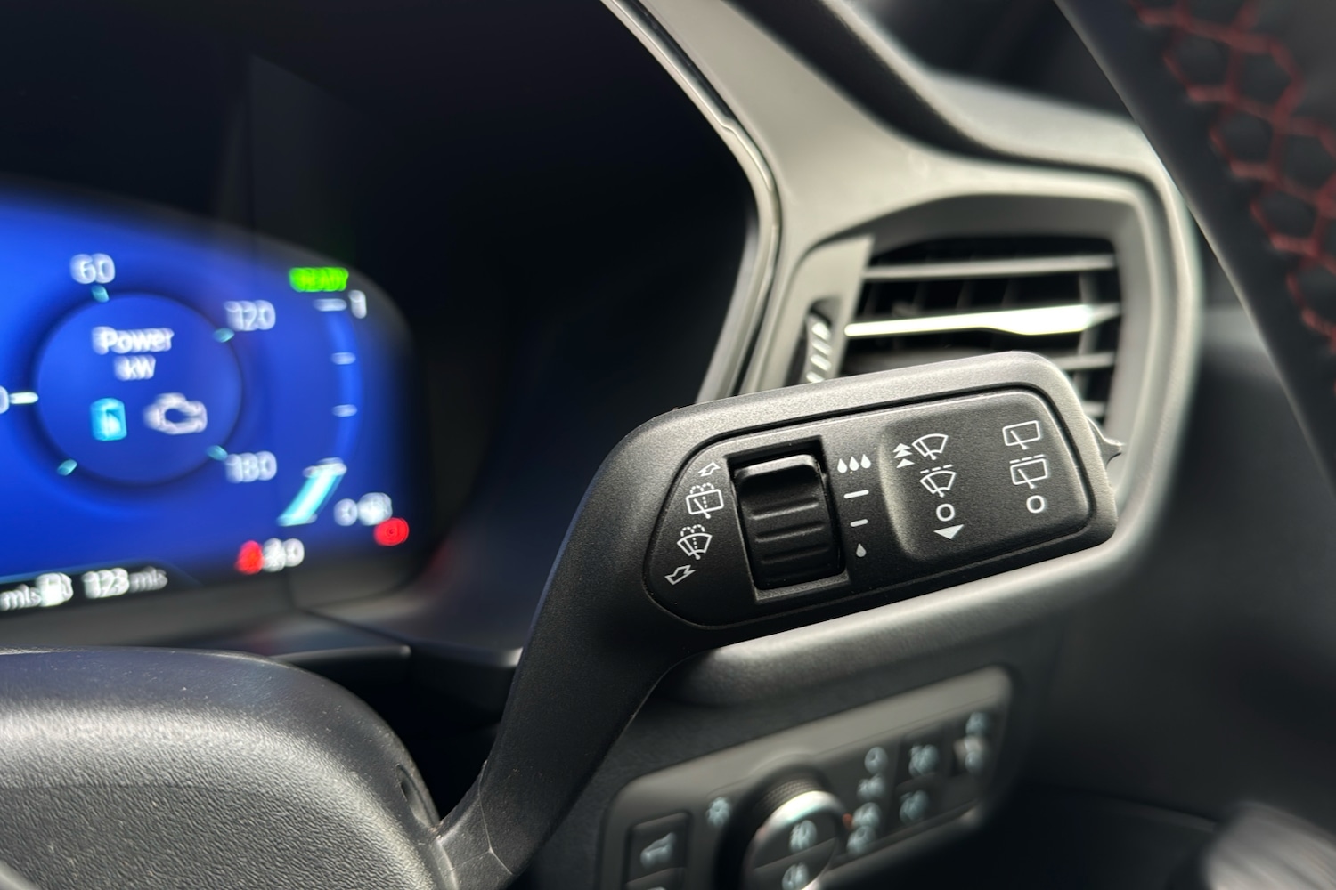 Used Ford Kuga 2024 for sale - 77270541: Photo 46