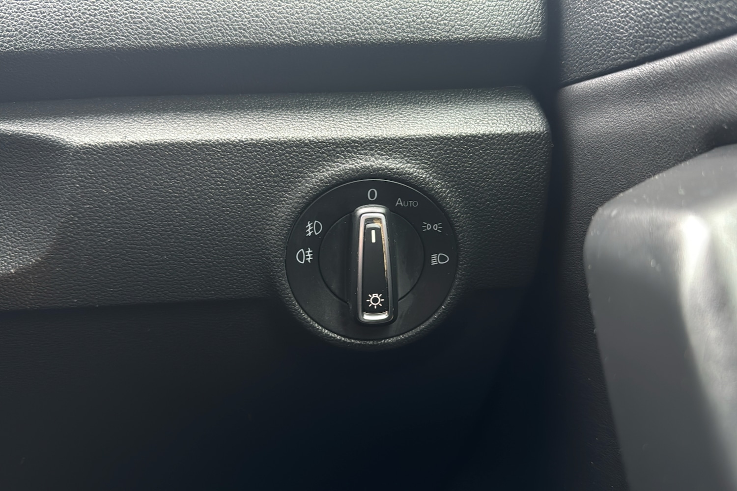 Used Volkswagen T-Roc 2021 for sale - 77374183: Photo 37