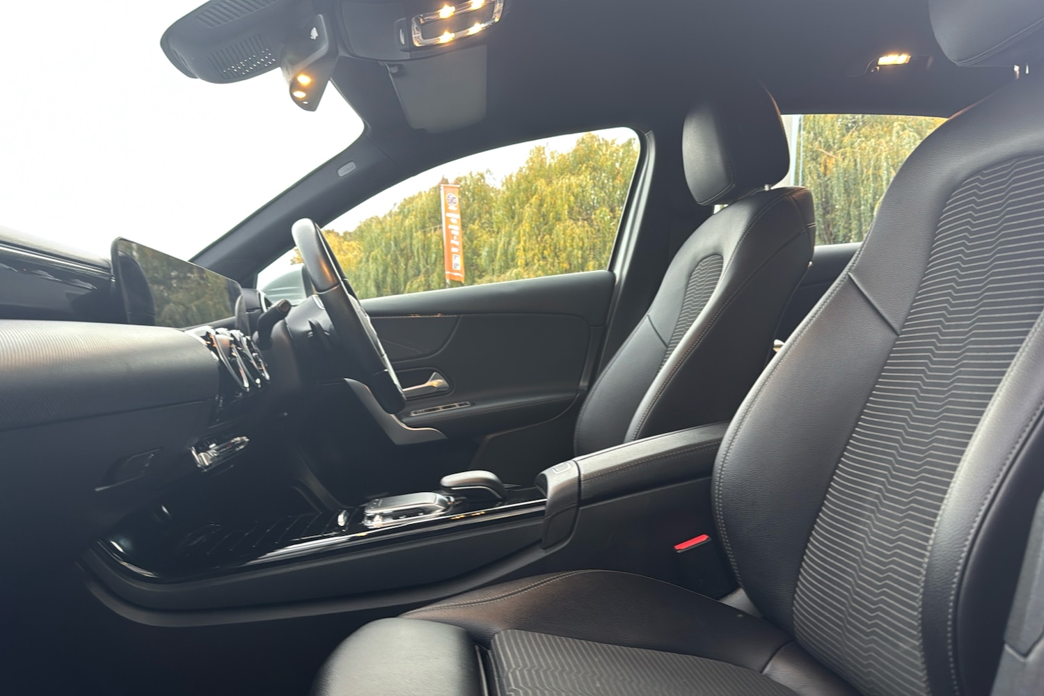 Used Mercedes-Benz A-Class 2018 for sale - 76436040: Photo 39