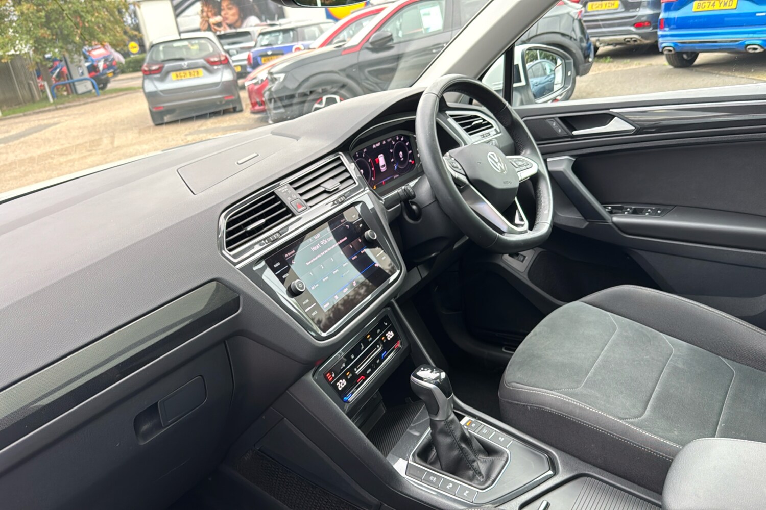 Used Volkswagen Tiguan 2021 for sale - 76106745: Photo 11