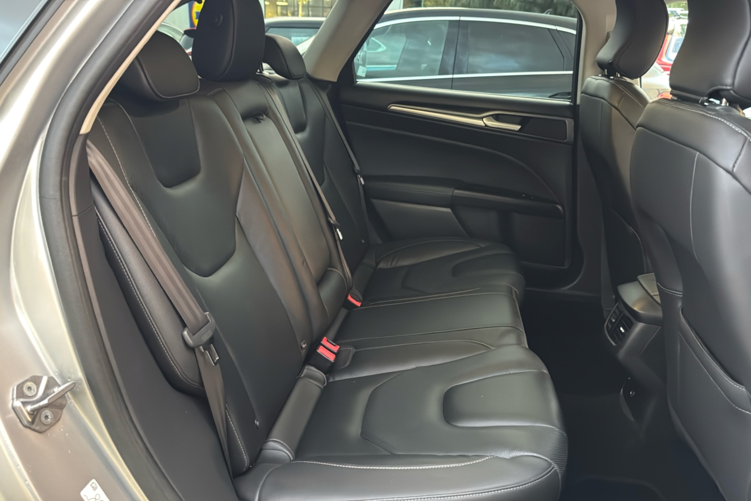 Used Ford Mondeo 2017 for sale - 76401550: Photo 11