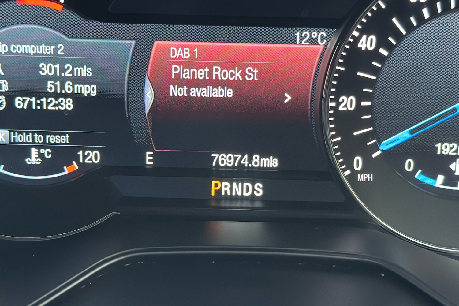 Used Ford Mondeo 2017 for sale - 76401550: Photo 14