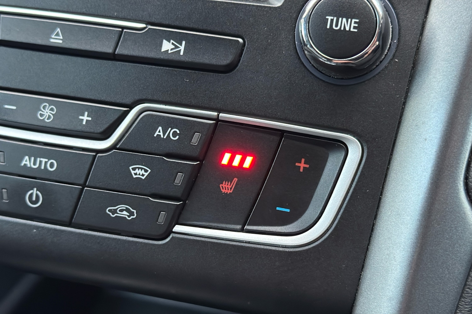 Used Ford Mondeo 2017 for sale - 76401550: Photo 23