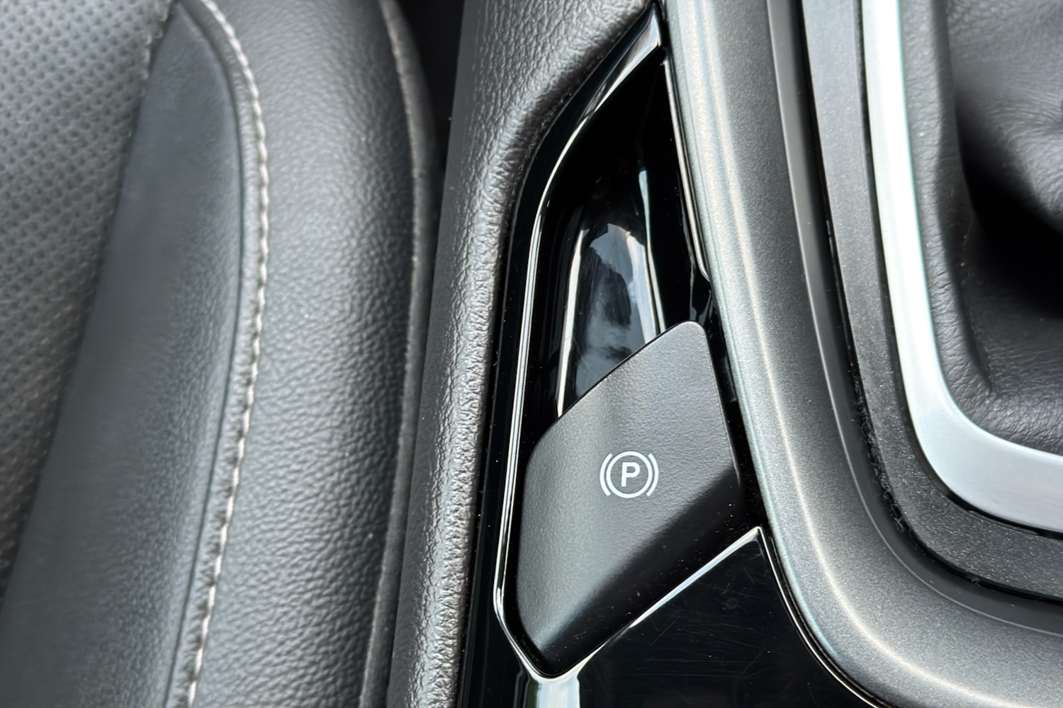 Used Ford Mondeo 2017 for sale - 76401550: Photo 27