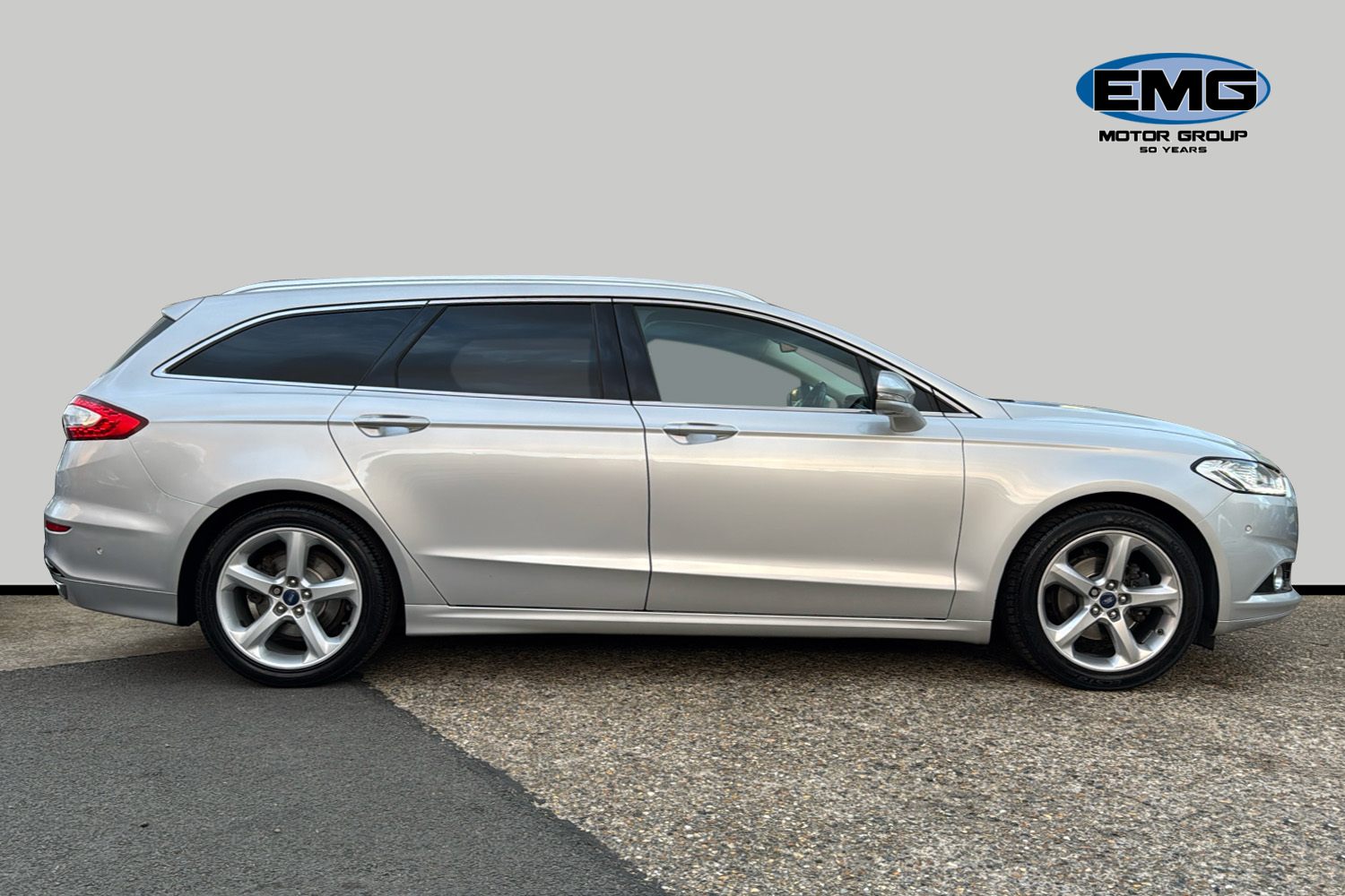 Used Ford Mondeo 2017 for sale - 76401550: Photo 4