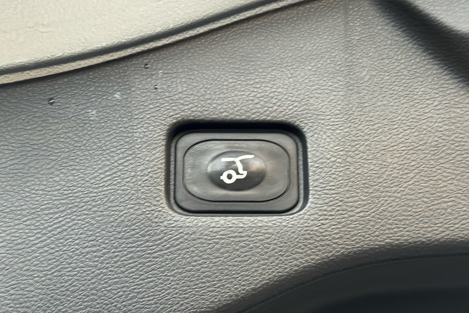 Used Ford Mondeo 2017 for sale - 76401550: Photo 45