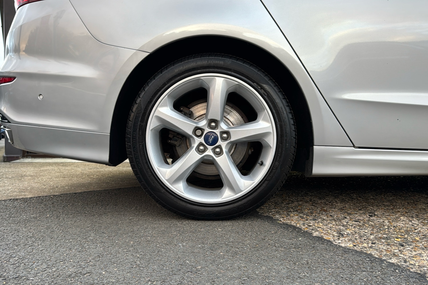 Used Ford Mondeo 2017 for sale - 76401550: Photo 8