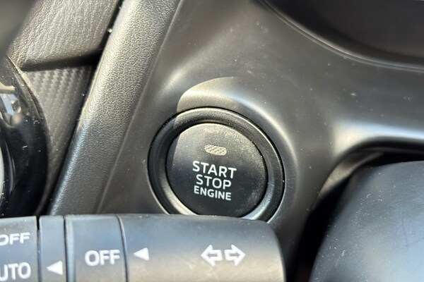 Used Mazda Mazda2 2016 for sale - 76230258: Photo 22