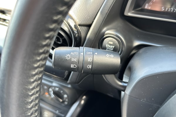 Used Mazda Mazda2 2016 for sale - 76230258: Photo 37