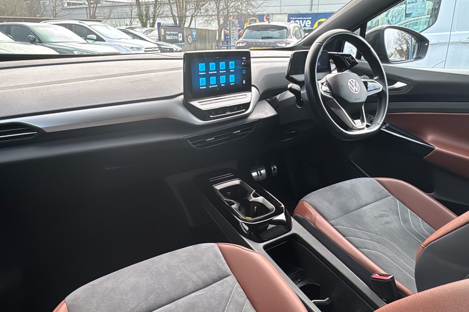 Used Volkswagen ID.4 2021 for sale - 77842718: Photo 11