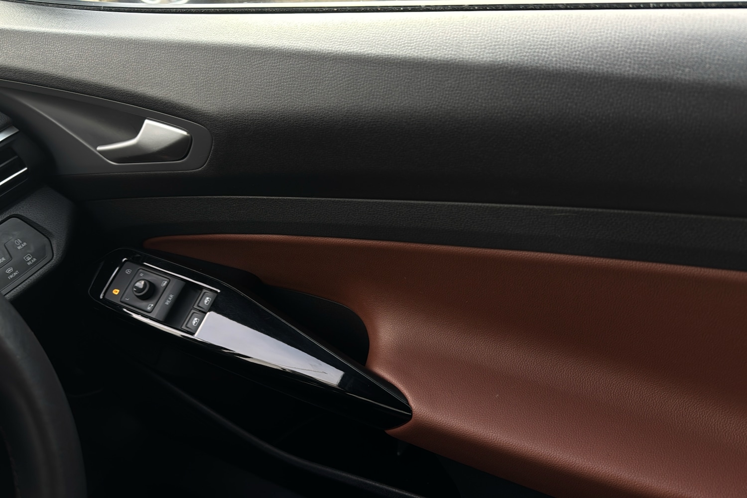 Used Volkswagen ID.4 2021 for sale - 77842718: Photo 41