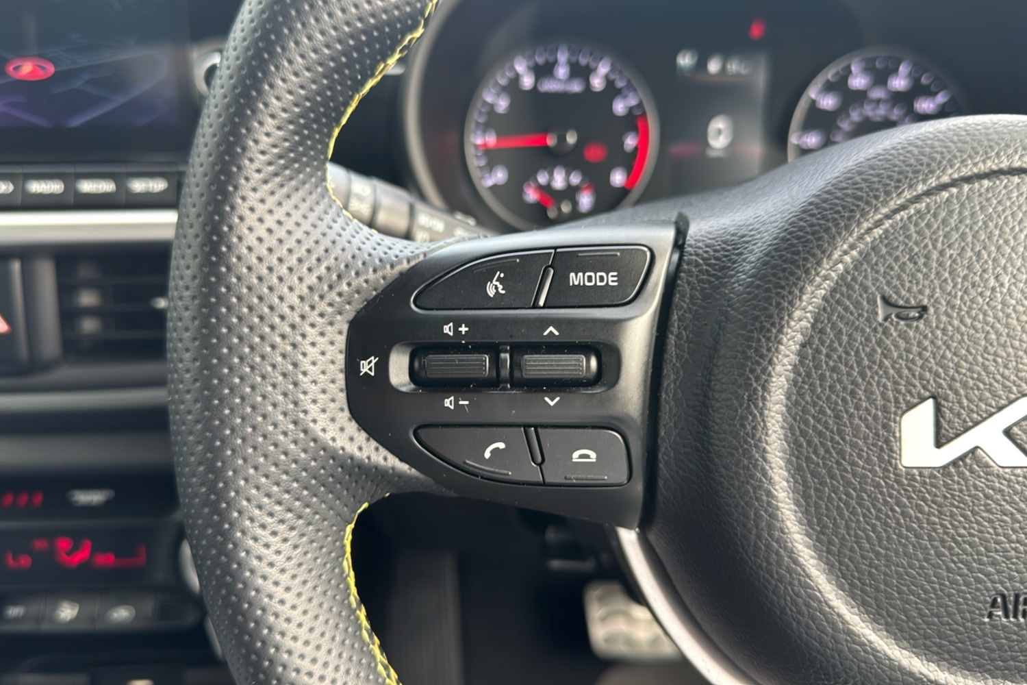 Used Kia Picanto 2022 for sale - 76230229: Photo 17