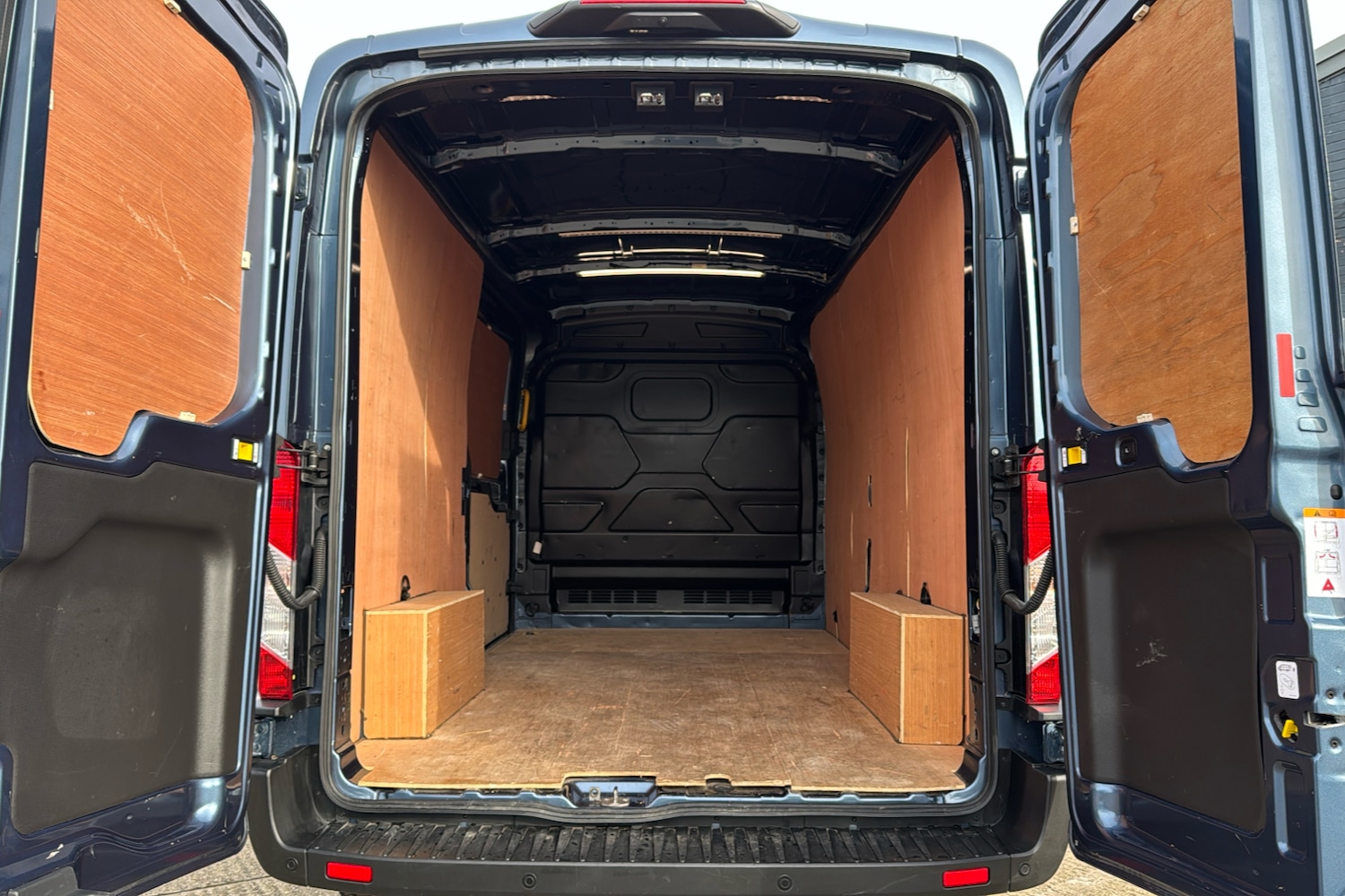 Used Ford Transit 2024 for sale - 77058345: Photo 18