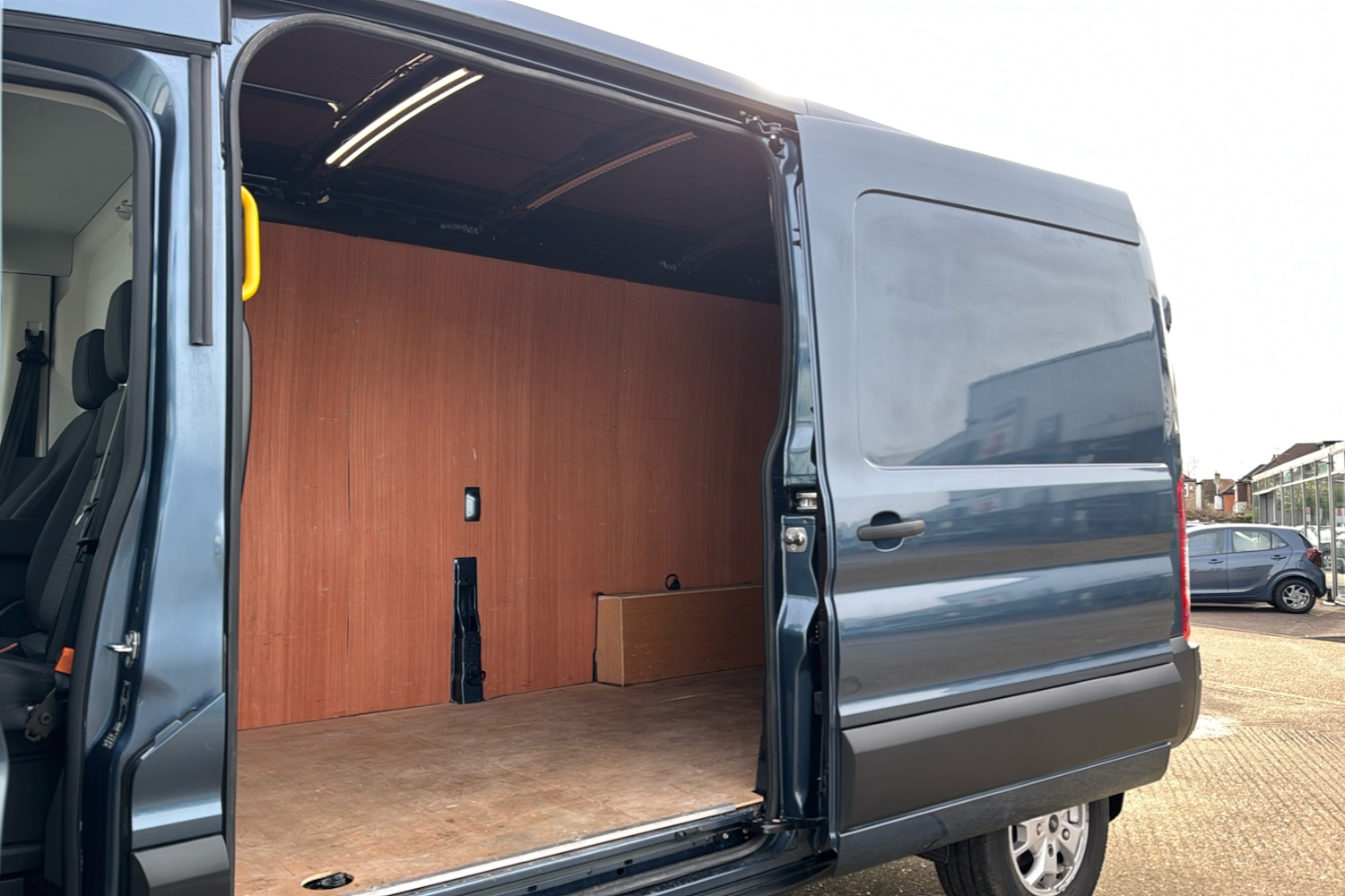 Used Ford Transit 2024 for sale - 77058345: Photo 35