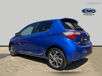 Used Toyota Yaris 2017 for sale - 79143074: Photo