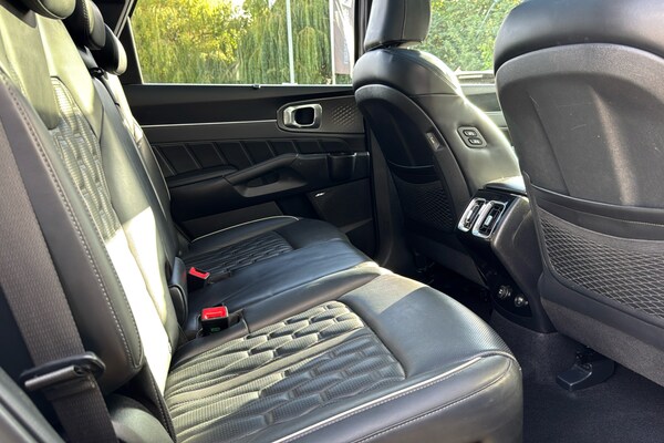 Used Kia Sorento 2023 for sale - 75690176: Photo 32