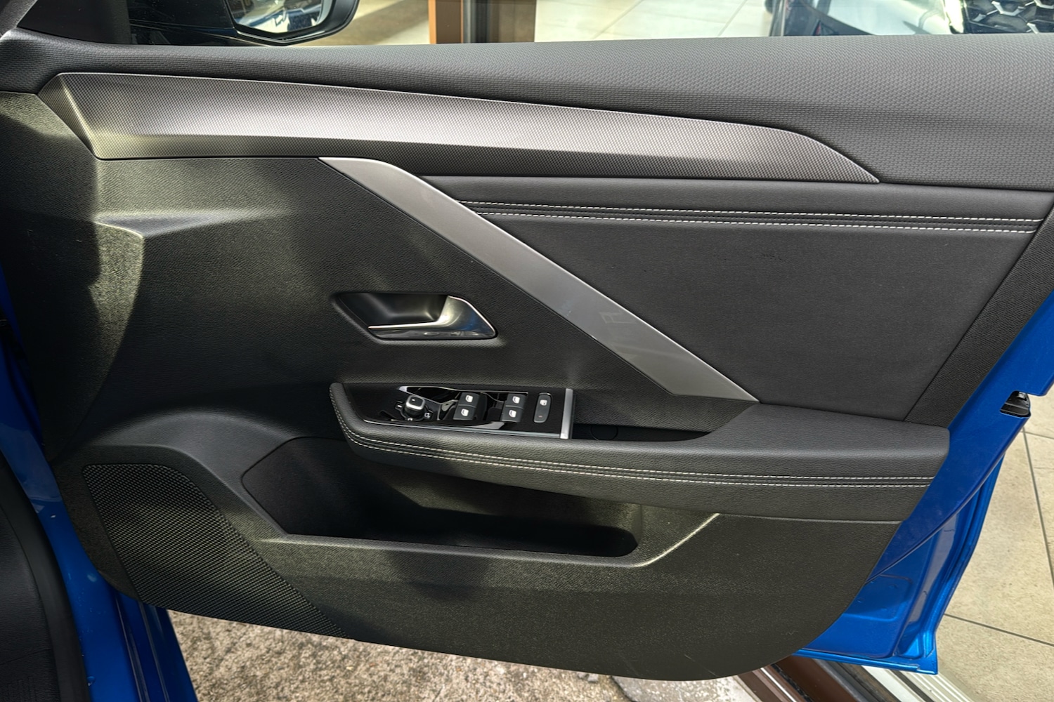 Used Vauxhall Astra 2025 for sale - 76875920: Photo 36