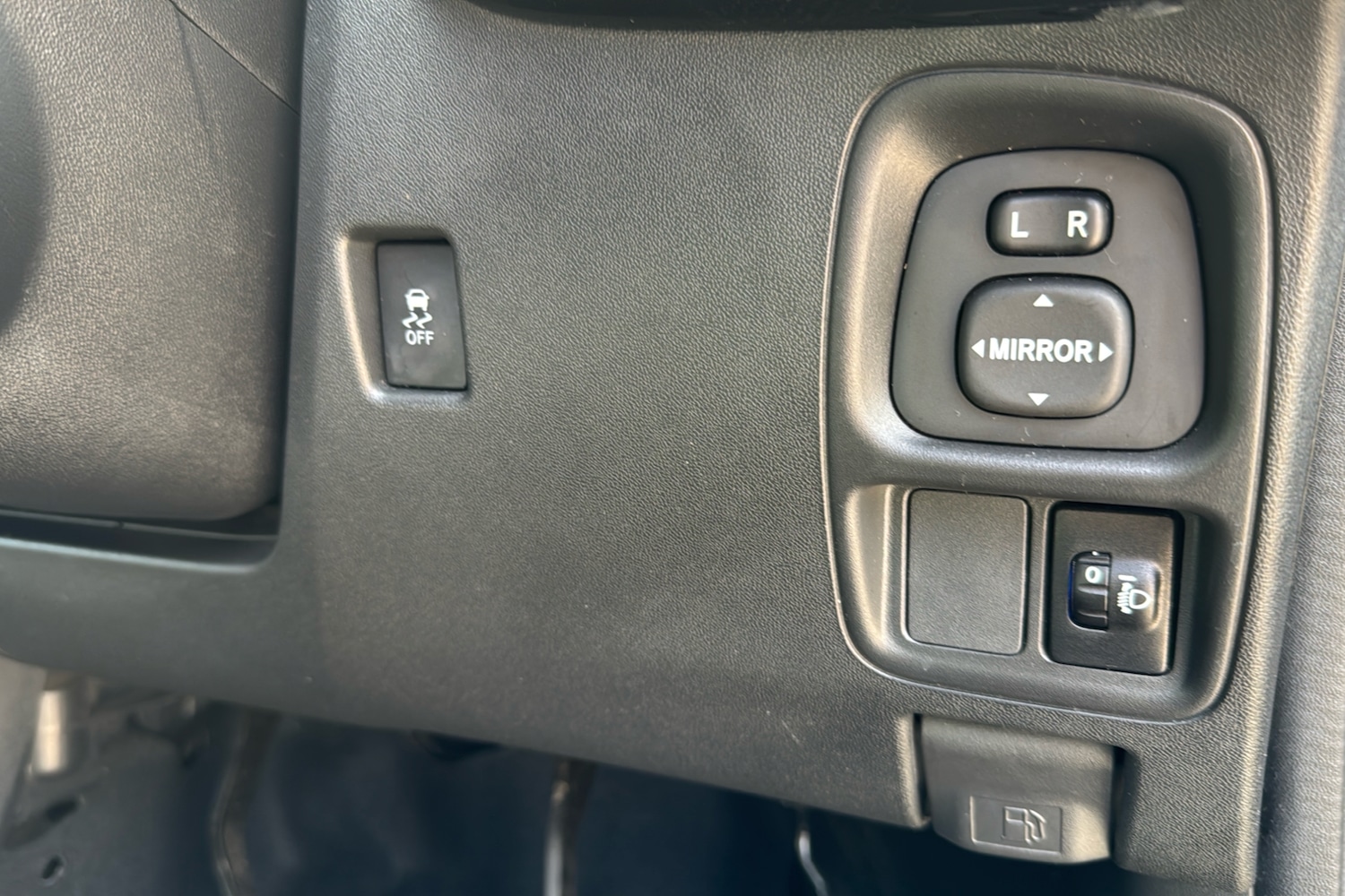 Vehicle 28