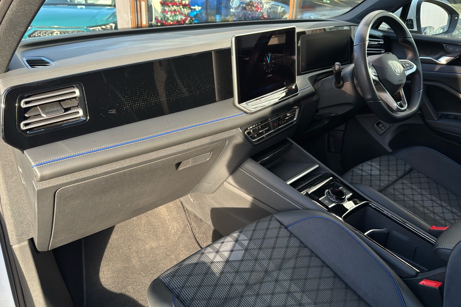 Used Volkswagen Tiguan 2025 for sale - 76905858: Photo 11