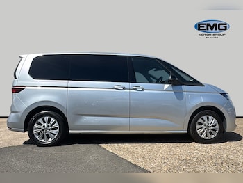 Used Volkswagen Multivan 2024 for sale - 79128109: Photo