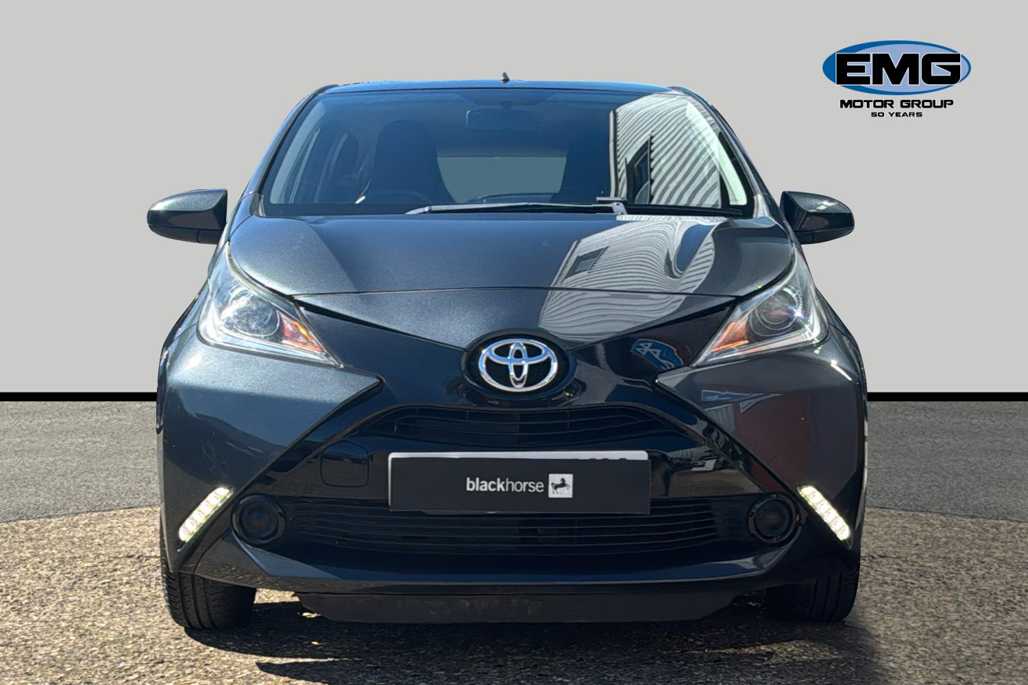 Used Toyota AYGO 2015 for sale - 78163096: Photo 2
