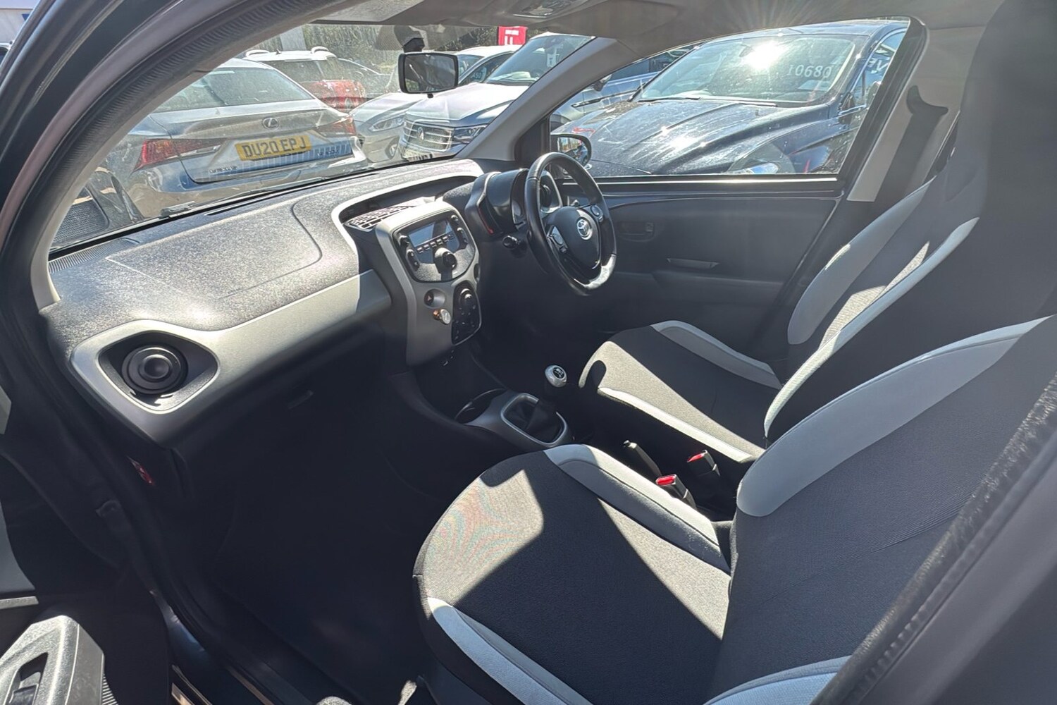 Used Toyota AYGO 2015 for sale - 78163096: Photo 41