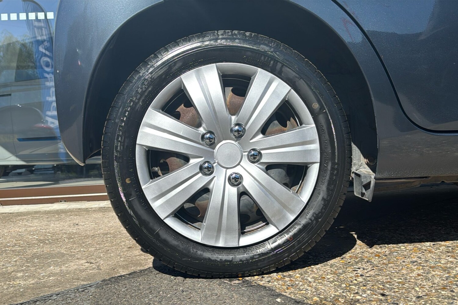 Used Toyota AYGO 2015 for sale - 78163096: Photo 8