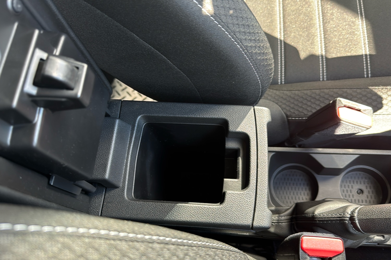 Used Dacia Duster 2022 for sale - 77744078: Photo 38