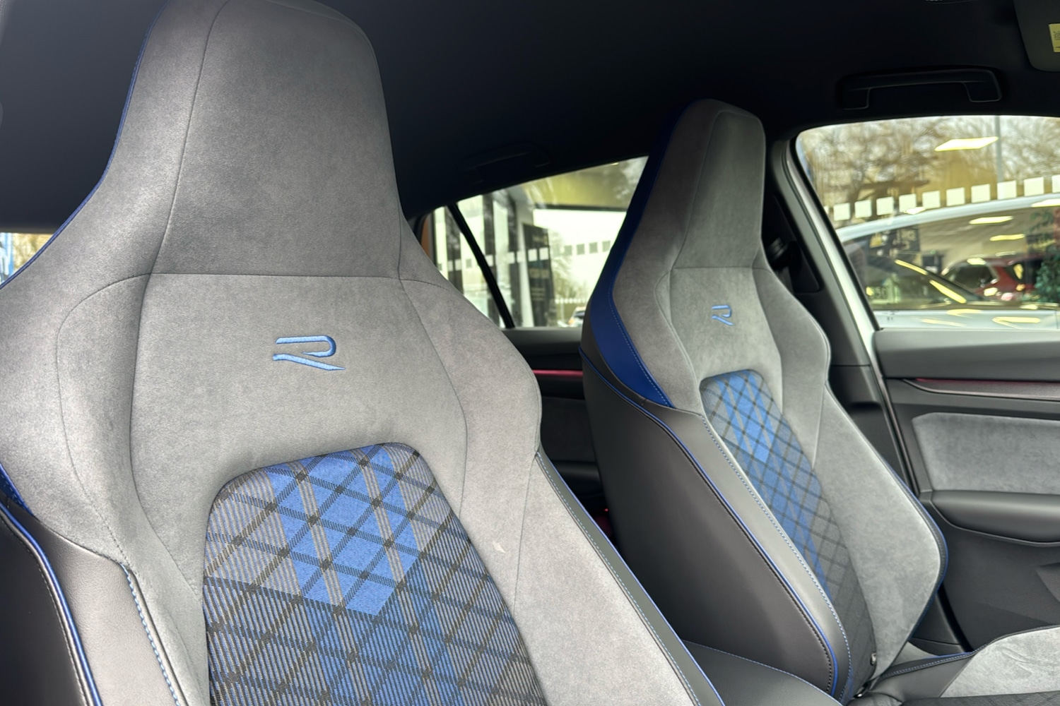 Used Volkswagen Golf 2025 for sale - 77334220: Photo 31