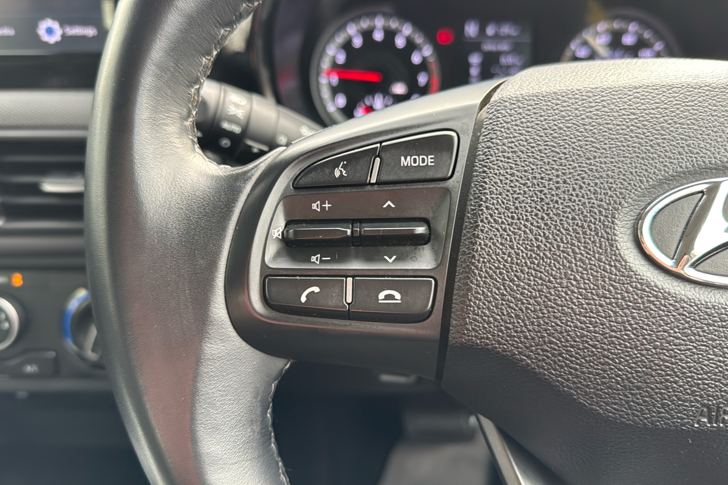 Used Hyundai i10 2023 for sale - 77239978: Photo 16