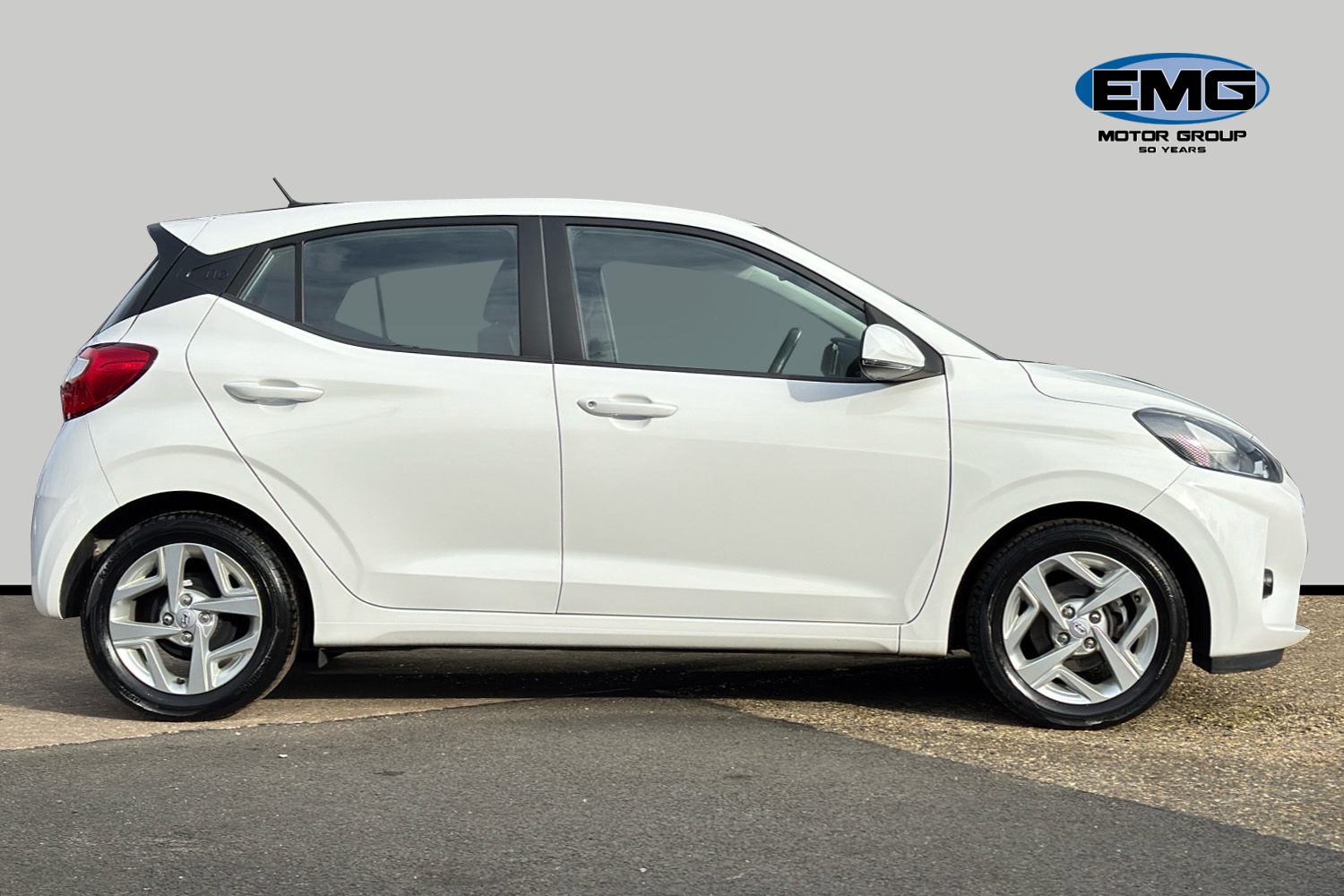 Used Hyundai i10 2023 for sale - 77239978: Photo 4