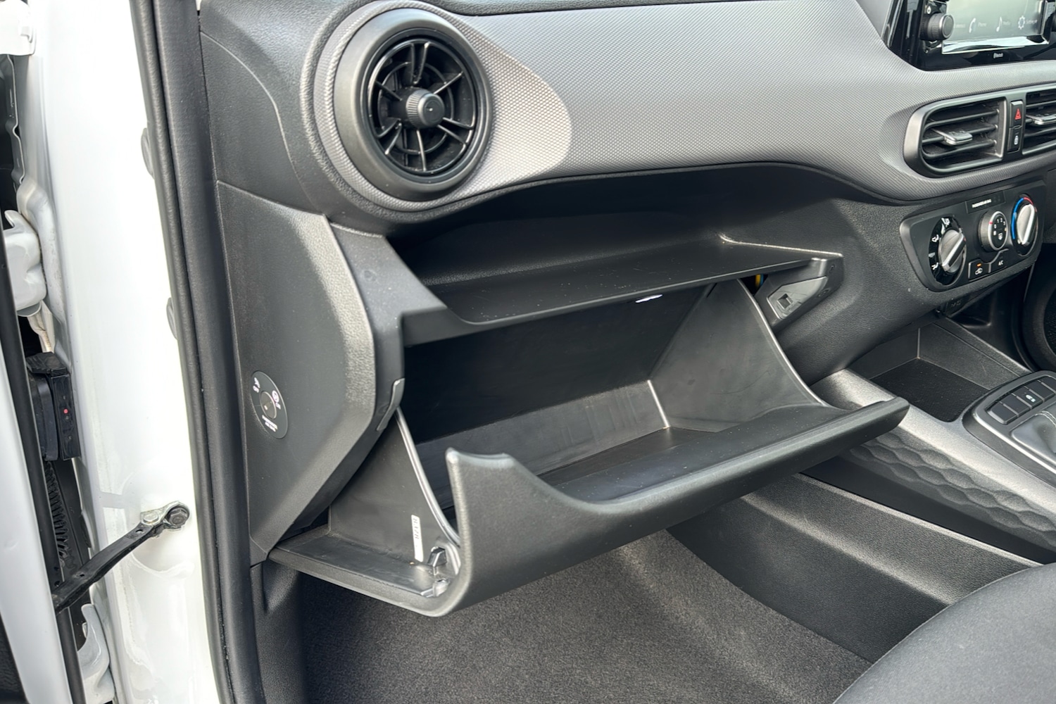 Used Hyundai i10 2023 for sale - 77239978: Photo 47