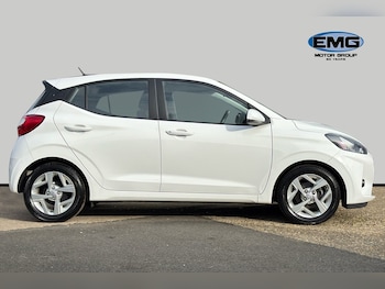 Used Hyundai i10 2023 for sale - 77239978: Photo