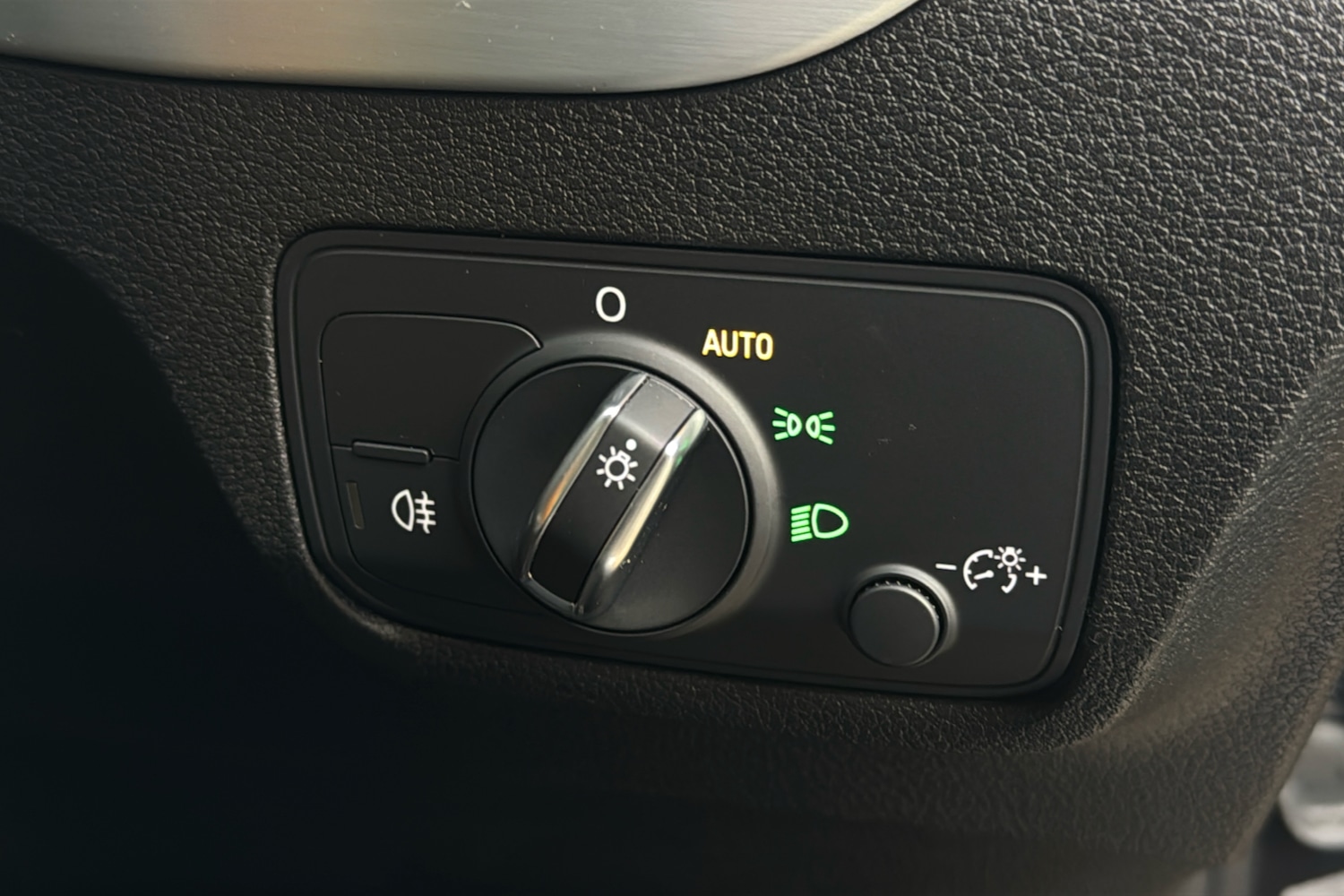 Used Audi Q2 2022 for sale - 76694056: Photo 30