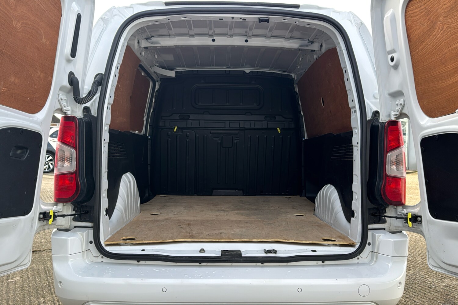 Used Vauxhall Combo 2023 for sale - 77591215: Photo 18