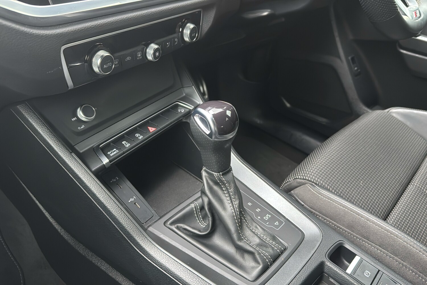 Used Audi Q3 2022 for sale - 77159833: Photo 40