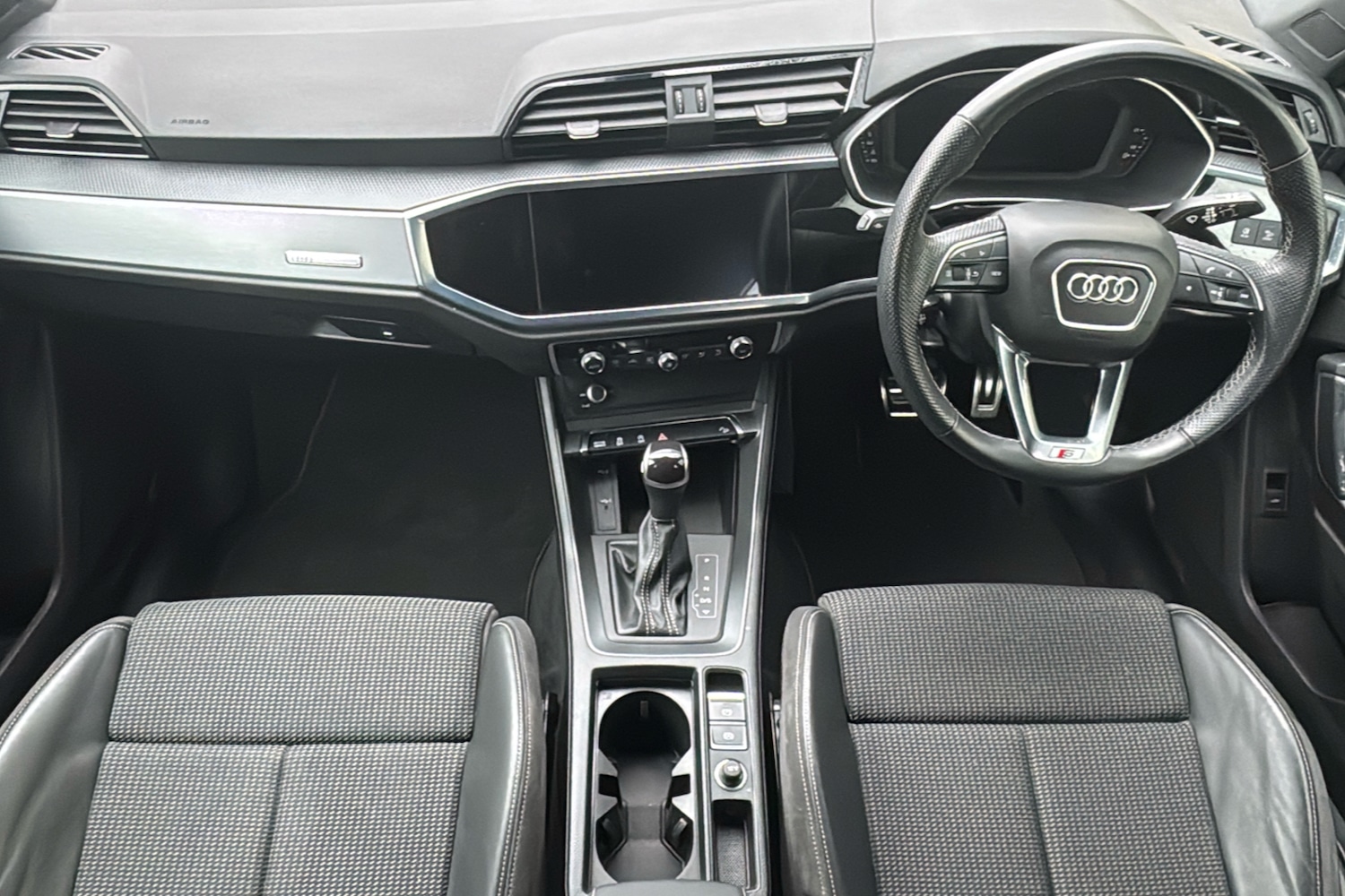 Used Audi Q3 2022 for sale - 77159833: Photo 9