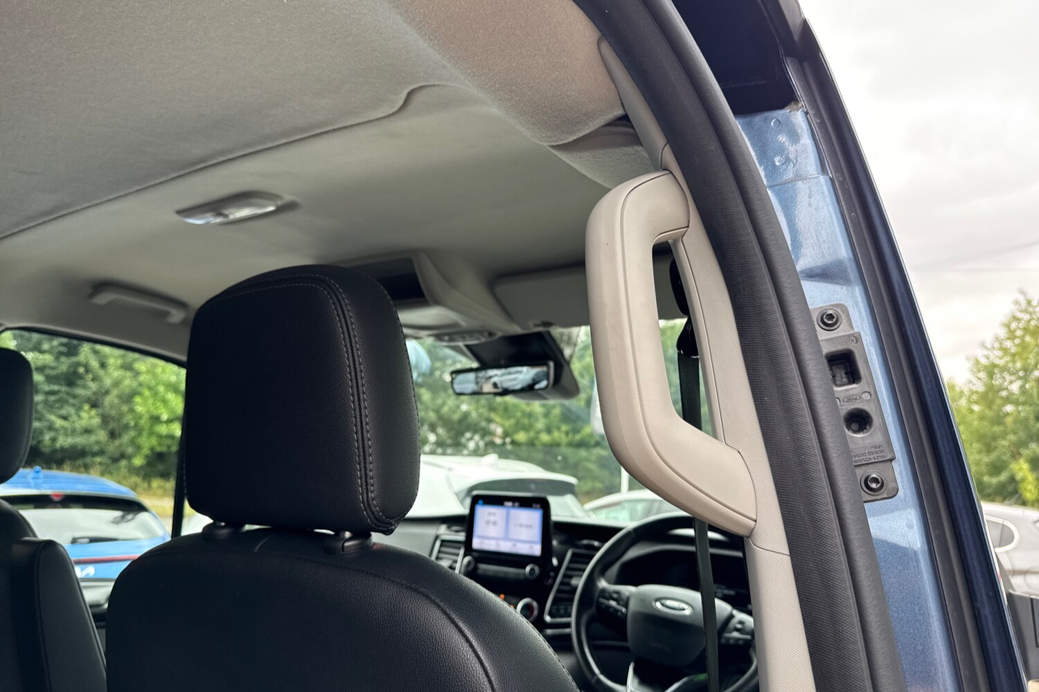 Vehicle 29