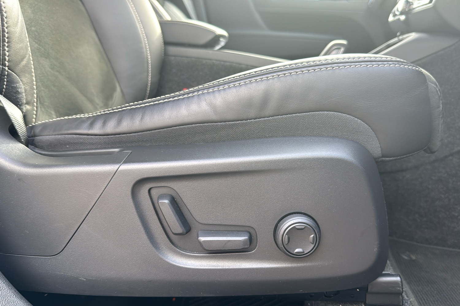 Used Volvo XC40 2021 for sale - 77577594: Photo 37