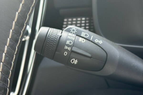 Used Volvo XC40 2021 for sale - 76298216: Photo 22