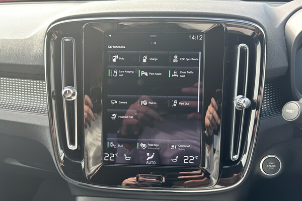 Used Volvo XC40 2021 for sale - 76298216: Photo 31