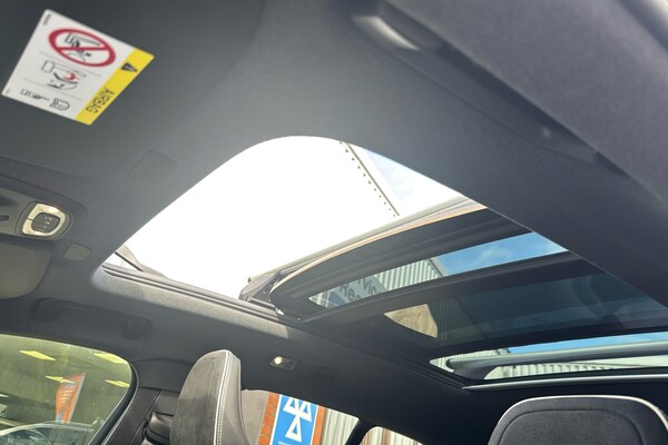 Used Volvo XC40 2021 for sale - 76298216: Photo 46