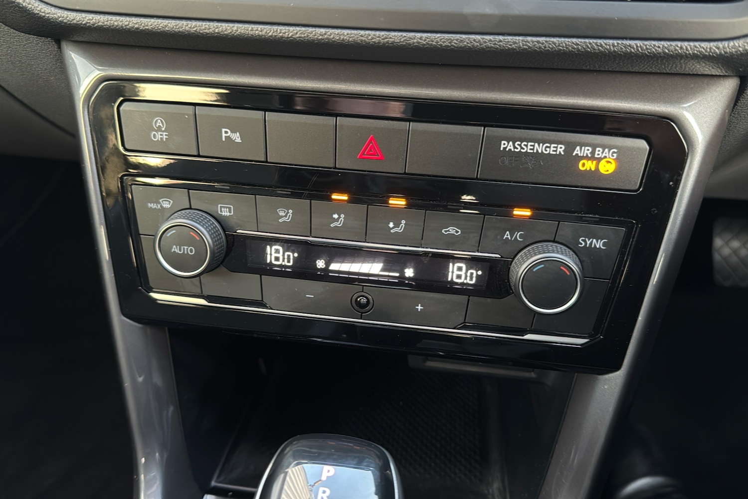 Used Volkswagen T-Cross 2021 for sale - 77429361: Photo 16