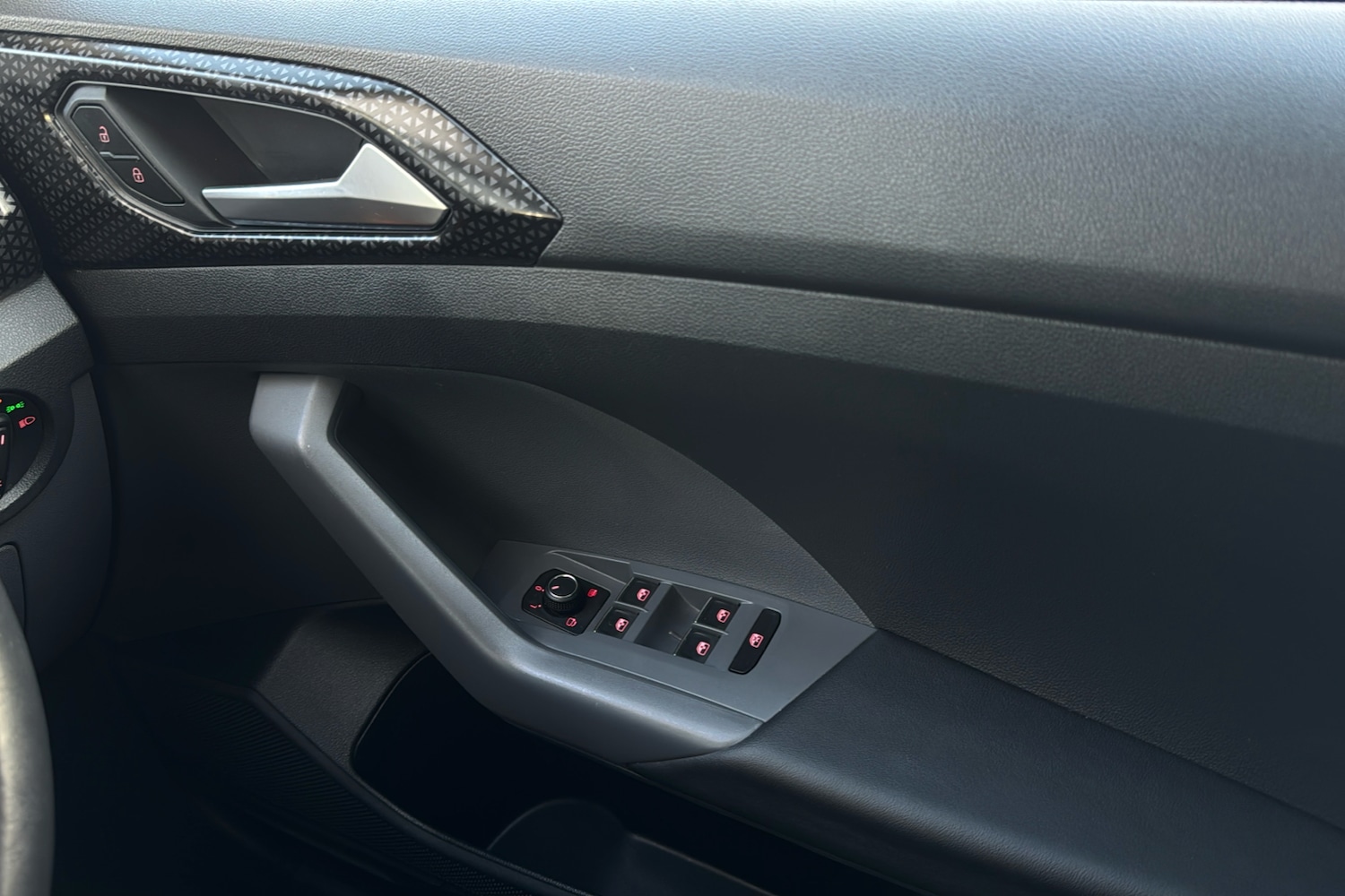 Used Volkswagen T-Cross 2021 for sale - 77429361: Photo 37