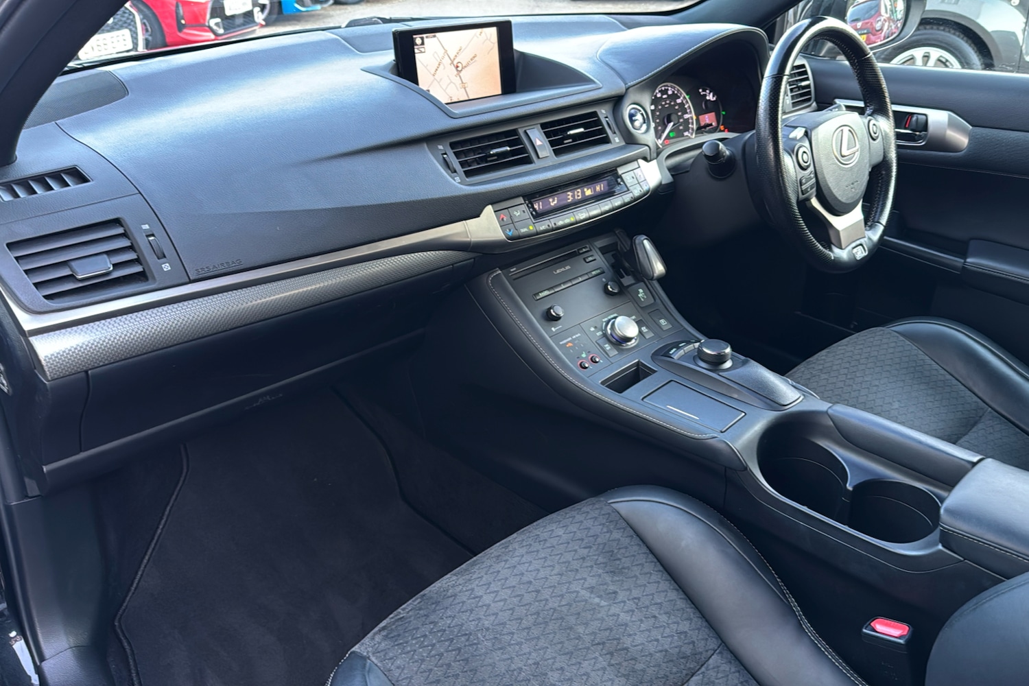 Used Lexus CT 2017 for sale - 76694100: Photo 11