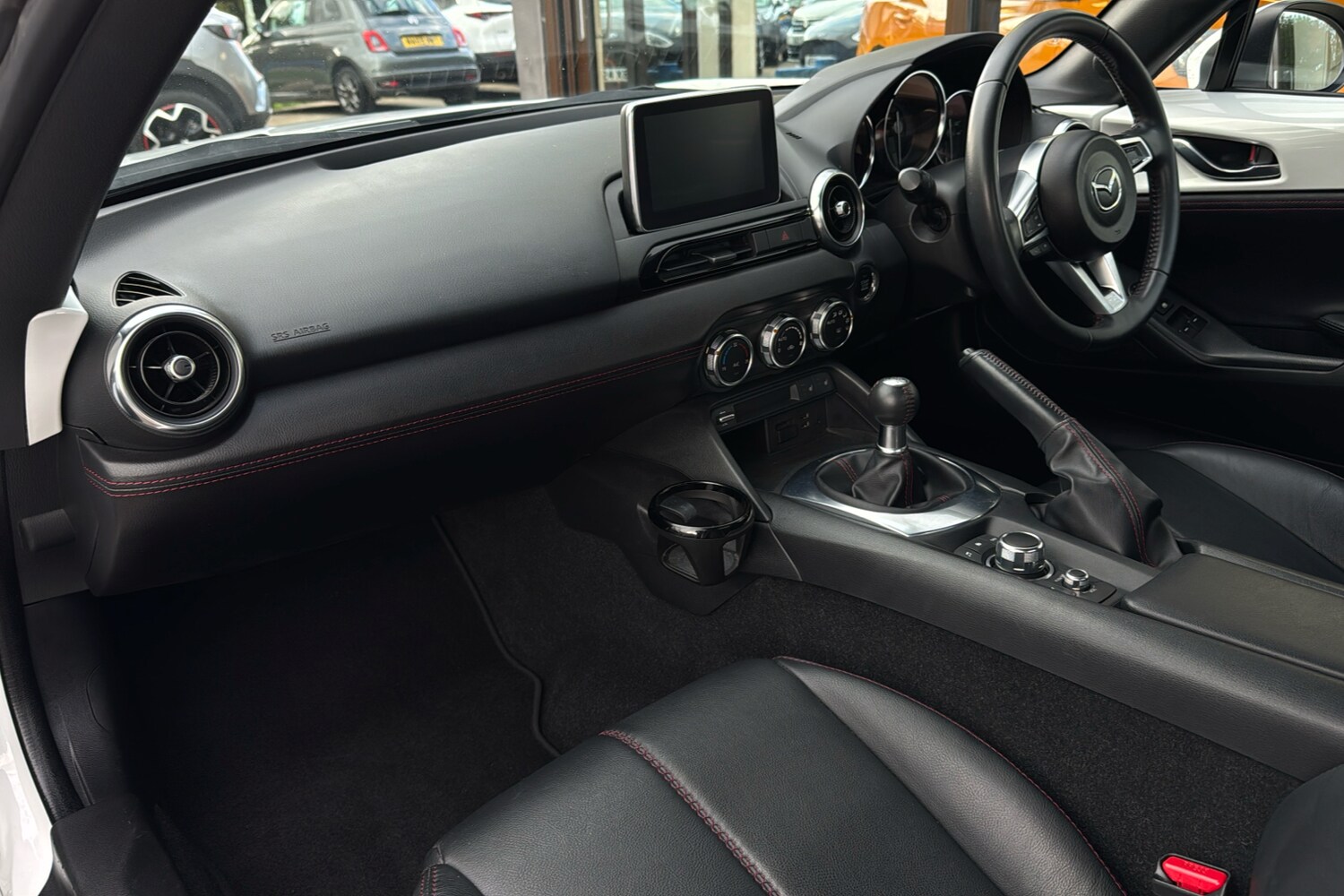 Used Mazda MX-5 RF 2017 for sale - 76340939: Photo 11
