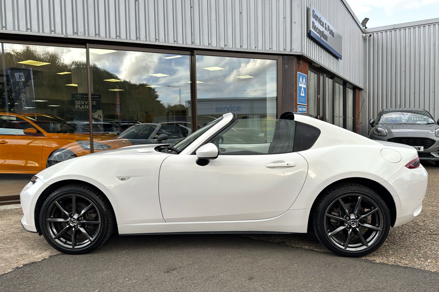 Used Mazda MX-5 RF 2017 for sale - 76340939: Photo 12